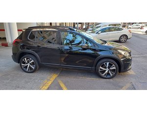 
										PEUGEOT 2008 GT LINE BLUE HDI 100CV full									