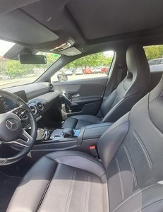 
										MERCEDES CLASE A A 180 D AUTOMÁTICO full									