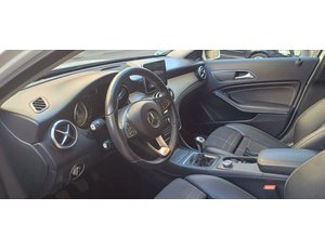 
										MERCEDES CLASE GLA MERCEDES GLA 200 (2015) full									