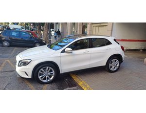 
										MERCEDES CLASE GLA MERCEDES GLA 200 (2015) full									