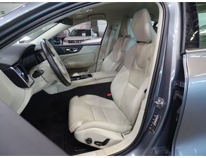
										VOLVO S60 2.0 T8 AWD INSCRIPTION AUTO full									