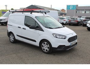 
										FORD TRANSIT COURIER 1.5TDCI 75CV TREND full									