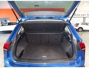 
										VOLKSWAGEN TIGUAN ADVANCE 2.0 TDI 110KW (150CV) 4MOT DSG full									