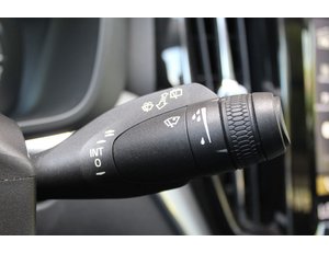 
										VOLVO XC-60 2.0 T8 AWD BUSINESS PLUS AUTO full									