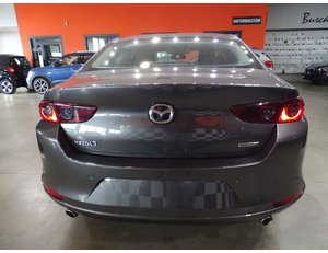 
										MAZDA 3 1.8 SKYACTIV-D ORIGIN full									