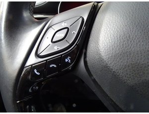 
										TOYOTA C-HR 1.8 125H ACTIVE full									