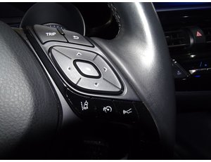 
										TOYOTA C-HR 1.8 125H ACTIVE full									