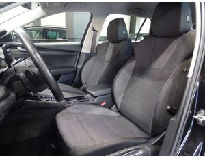 
										SKODA OCTAVIA COMBI 1.4 TSI 150KW(204CV)DSG PHEV STYLE full									