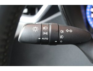 
										TOYOTA COROLLA 2.0 180H ADVANCE E-CVT full									