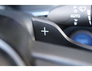 
										TOYOTA COROLLA 2.0 180H ADVANCE E-CVT full									