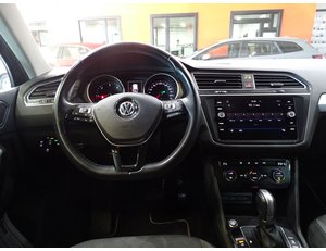 
										VOLKSWAGEN TIGUAN ADVANCE 2.0 TDI 110KW (150CV) DSG full									