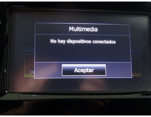 
										RENAULT CLIO LIMITED TCE 66KW (90CV) -18 full									