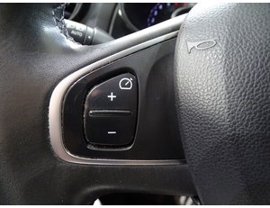 
										RENAULT CLIO LIMITED TCE 66KW (90CV) -18 full									