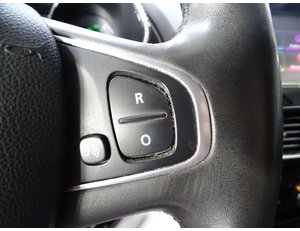 
										RENAULT CLIO LIMITED TCE 66KW (90CV) -18 full									