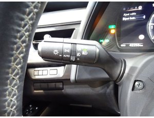 
										LEXUS UX 2.0 250H STYLE full									