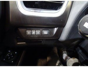 
										LEXUS UX 2.0 250H STYLE full									