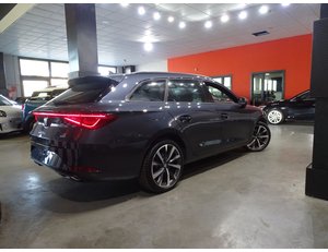 
										SEAT LEON SP 1.4 E-HYBRID DSG S&S FR GO XL full									