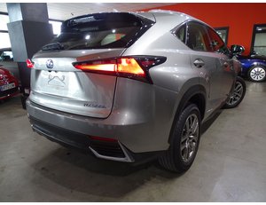 
										LEXUS NX 2.5 300H BUSINESS 2WD full									
