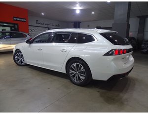 
										PEUGEOT 508 5P PSE HYBRID 360 E-EAT8 225CV full									