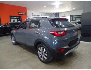 
										KIA STONIC 1.0 T-GDI 74KW (100CV) MHEV IMT DRIVE NO ES HIBRIDO full									