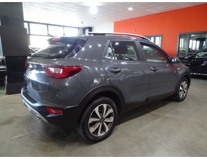 
										KIA STONIC 1.0 T-GDI 74KW (100CV) MHEV IMT DRIVE NO ES HIBRIDO full									