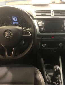 
										SKODA FABIA COMBI 1.0 TSI 70KW (95CV) AMBITION full									