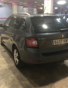 
										SKODA FABIA COMBI 1.0 TSI 70KW (95CV) AMBITION full									