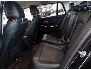 
										BMW SERIE 3 330E XDRIVE TOURING full									