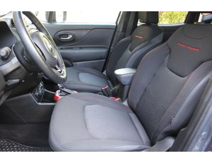 
										JEEP RENEGADE TRAILHAWK 1.3 PHEV 177KW (240CV) AT AWD full									