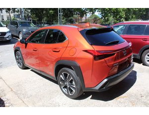 
										LEXUS UX 2.0 250H STYLE full									