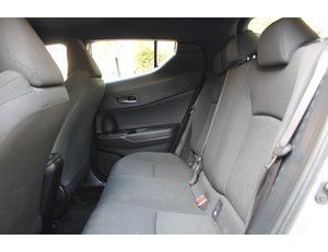 
										TOYOTA C-HR 1.8 125H ACTIVE full									