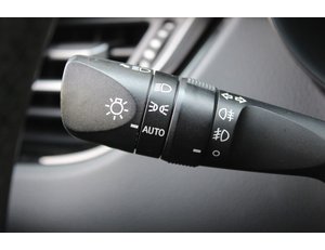 
										TOYOTA C-HR 1.8 125H ACTIVE full									