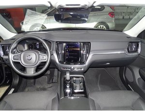 
										VOLVO V60 2.0 T6 AWD BUSINESS PLUS AUTO full									