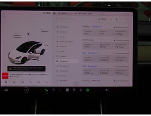
										TESLA MODEL 3 RWD 440CV LONG RANGE 75KWH full									