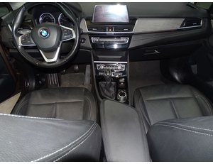 
										BMW SERIE 2 ACTIVE TOURER 216D full									