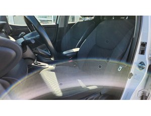 
										TOYOTA YARIS 1.5 120H STYLE full									