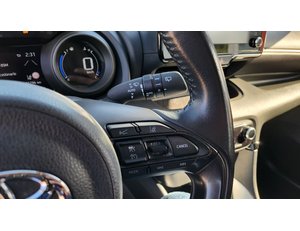 
										TOYOTA YARIS 1.5 120H STYLE full									
