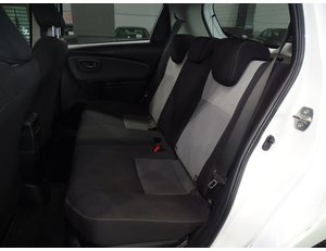 
										TOYOTA YARIS 1.5 HYBRID ACTIVE full									