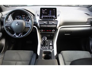 
										MITSUBISHI ECLIPSE CROSS 2.4 PHEV KAITEKI AUTO 4WD full									