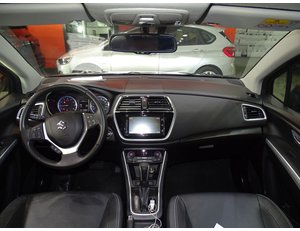 
										SUZUKI SCROSS 1.4 DITC GLX MILD HYBRID AUTO full									