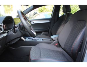 
										SEAT LEON SP 1.4 E-HYBRID DSG S&S FR full									