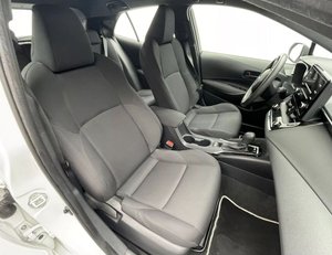 
										TOYOTA COROLLA 1.8 125H BUSINESS E-CVT SEDAN full									
