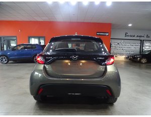 
										MAZDA 2 1.5 85 KW (116 CV) CVT CENTRE-LINE full									