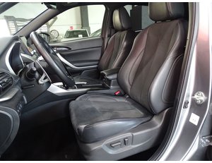 
										MITSUBISHI ECLIPSE CROSS 2.4 PHEV KAITEKI AUTO 4WD full									