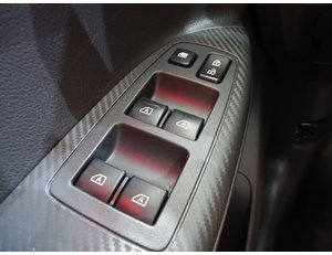 
										MITSUBISHI ECLIPSE CROSS 2.4 PHEV KAITEKI AUTO 4WD full									