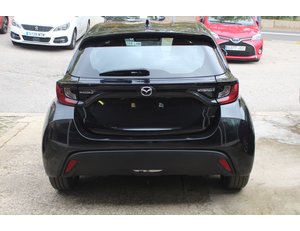 
										MAZDA 2 1.5 85 KW (116 CV) CVT CENTRE-LINE full									