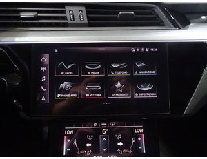 
										AUDI E-TRON 55 QUATTRO SPORTBACK full									