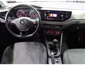
										VOLKSWAGEN POLO ADVANCE 1.6 TDI 70KW (95CV) full									
