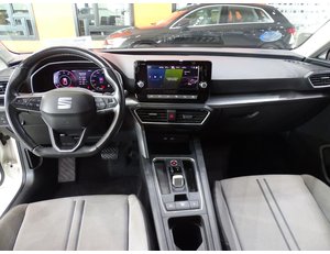 
										SEAT LEON 1.0 ETSI 81KW DSG-7 S&S STYLE full									