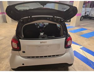 
										SMART FORTWO 60KW(81CV) EQ COUPE full									